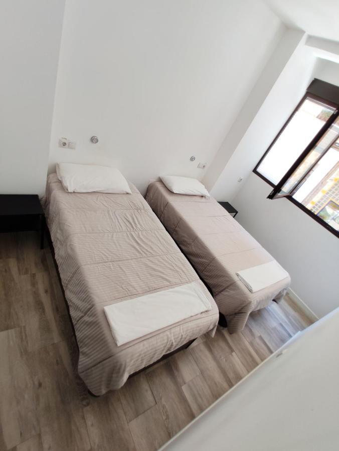 Palafox 23 Hostel Madrid Kültér fotó