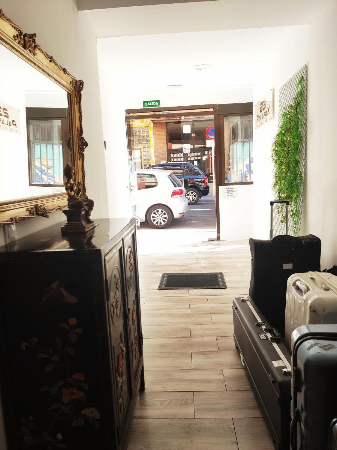 Palafox 23 Hostel Madrid Kültér fotó