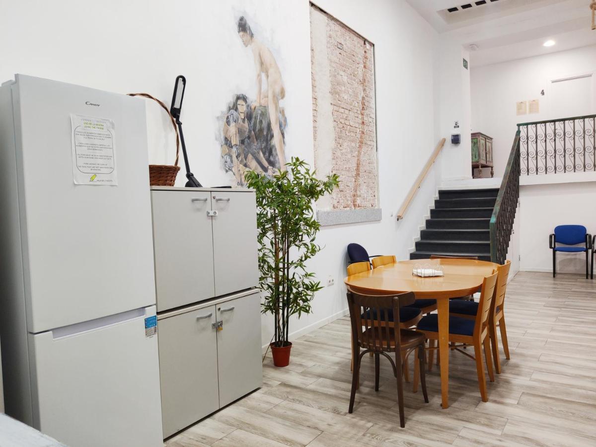 Palafox 23 Hostel Madrid Kültér fotó
