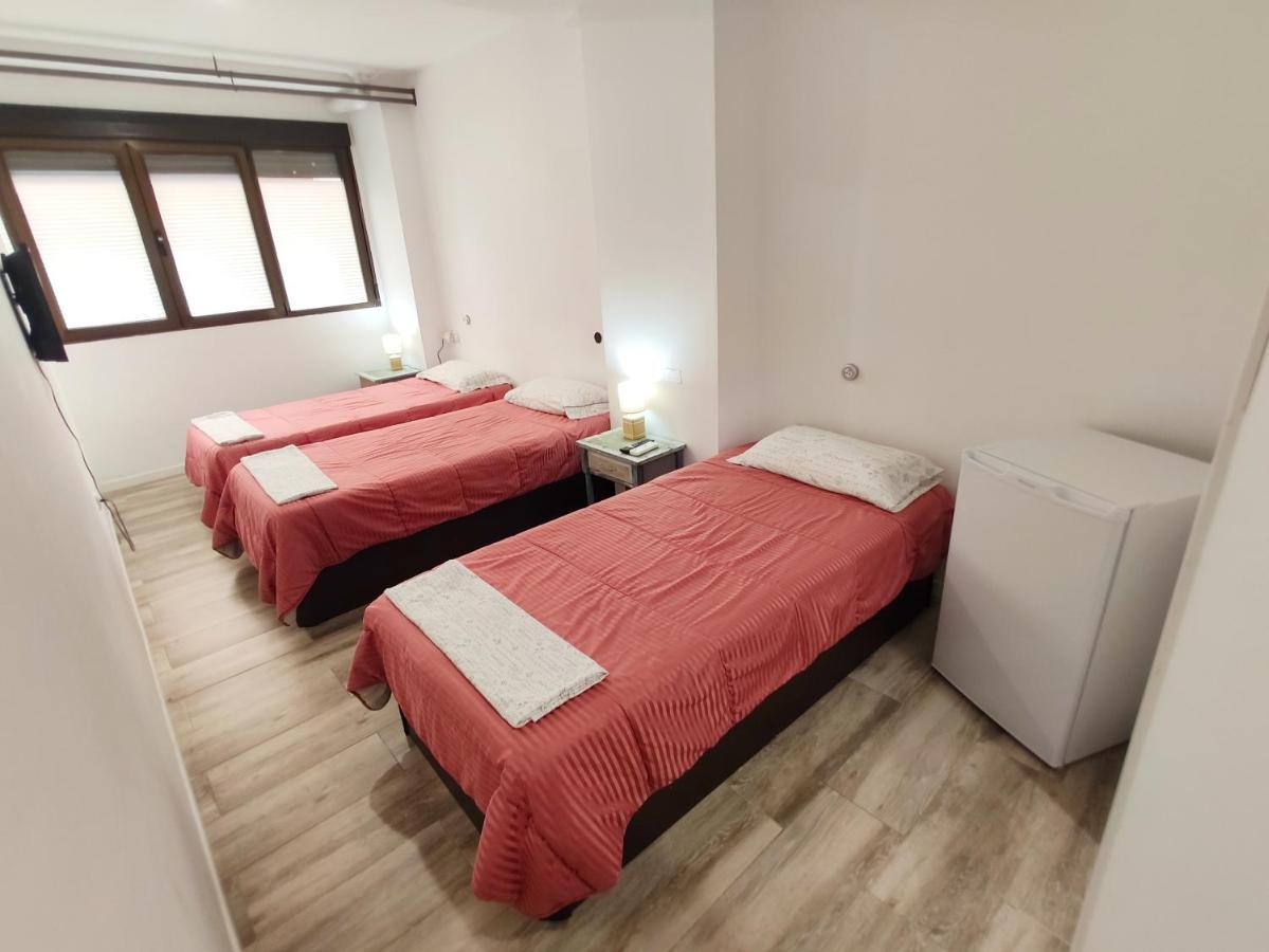 Palafox 23 Hostel Madrid Kültér fotó
